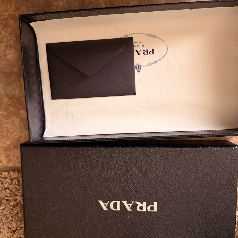 Prada Coral Wallet with Bow Accent - Picture 8 of 10